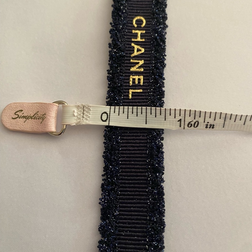 3 yards ( 108”) CHANEL 2025 Holiday Ribbon - Picture 5 of 5